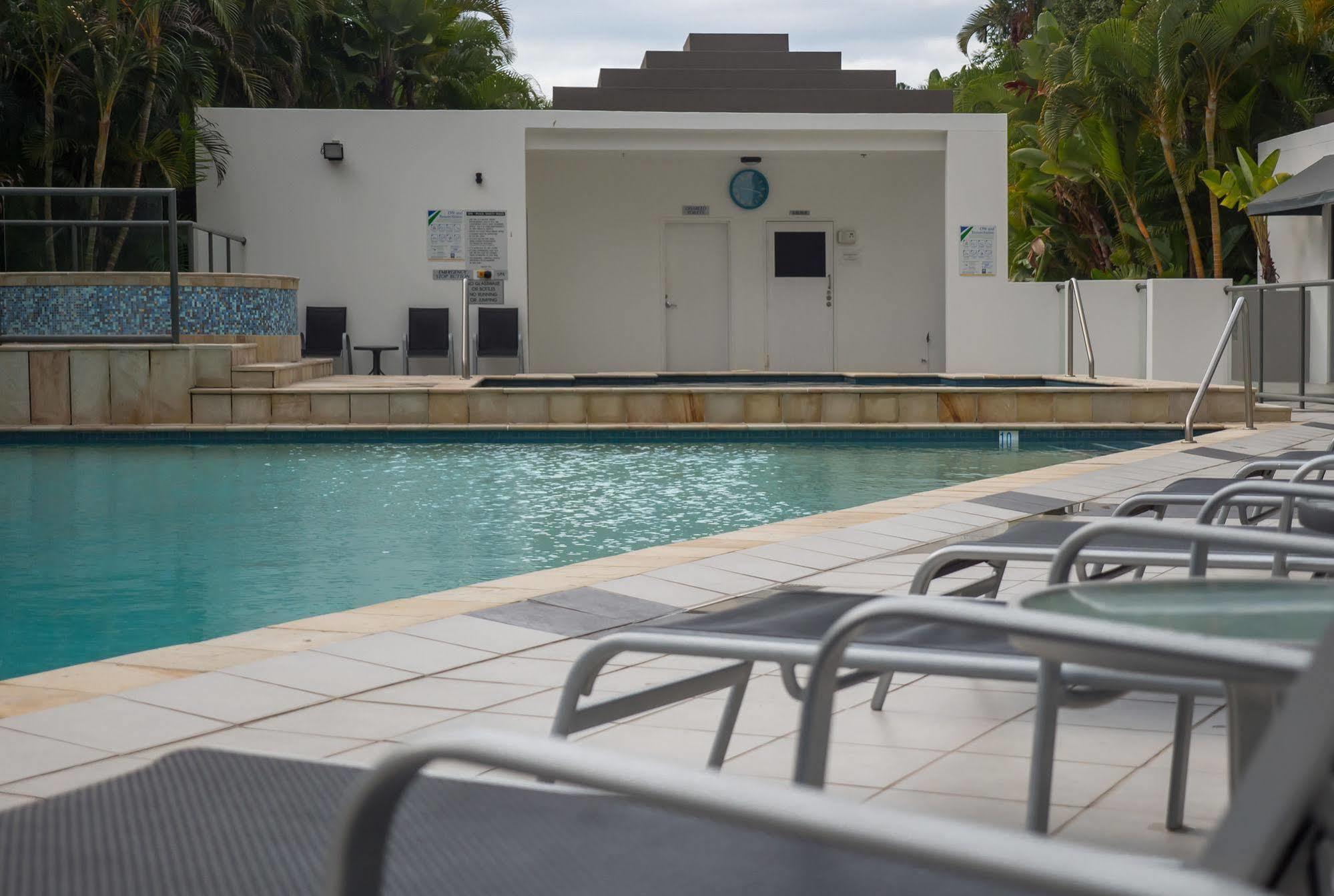 Ipanema Resort Surfers Paradise Gold Coast Exterior foto